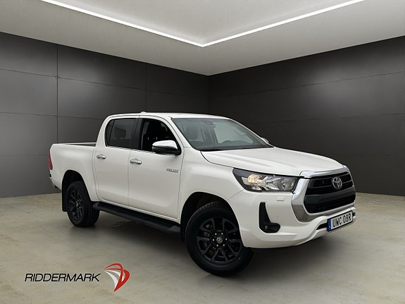 Toyota HiLux 3 of 30
