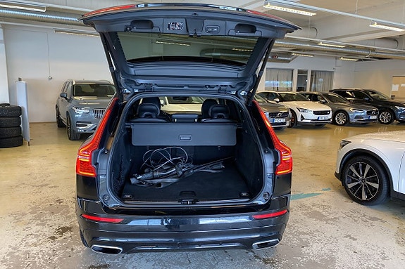 Volvo XC60 14 of 29