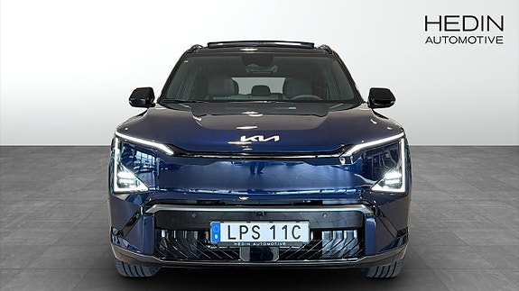 Kia EV5 2 of 5