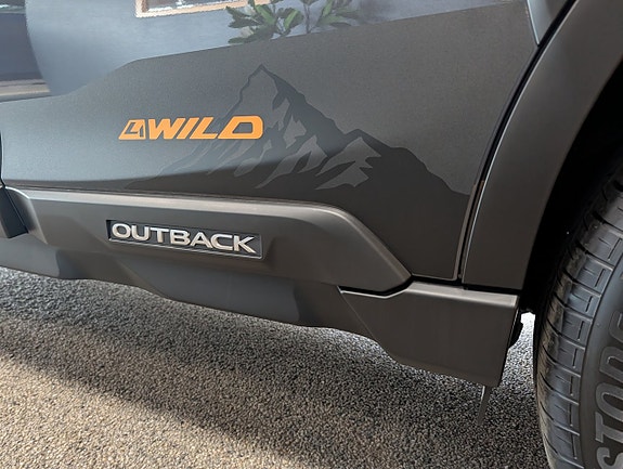Subaru Outback 3 of 5