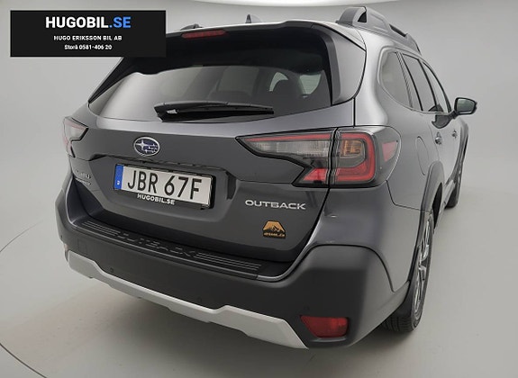 Subaru Outback 2 of 5