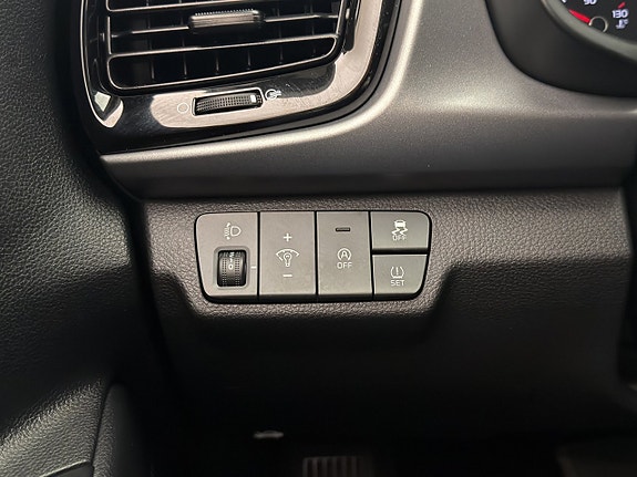 Kia Rio 12 of 29