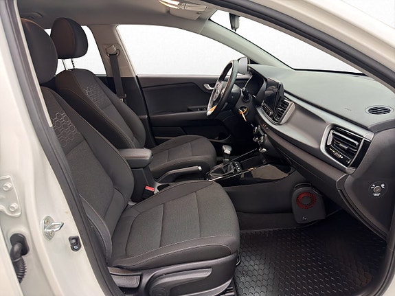 Kia Rio 22 of 29
