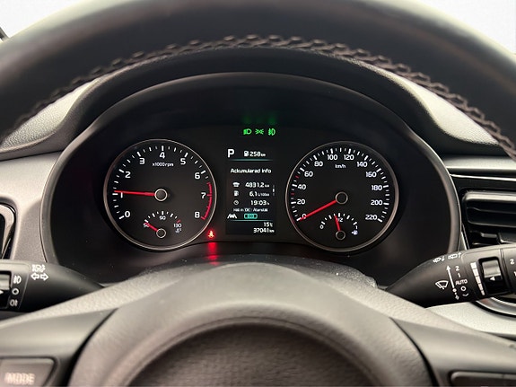 Kia Rio 15 of 29