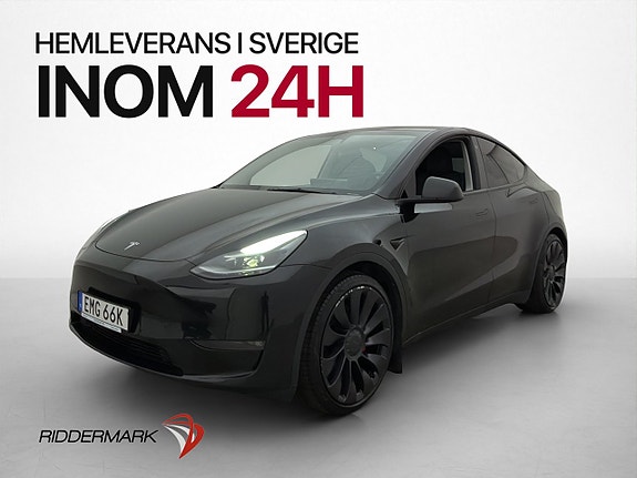 Tesla Model Y 4 of 5