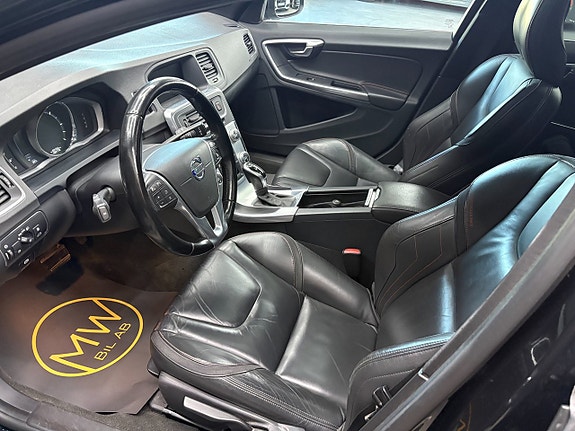 Volvo V60 5 of 5