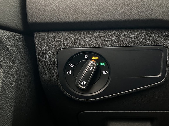 Volkswagen Tiguan 17 of 30