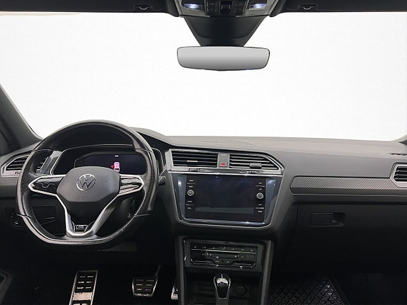 Volkswagen Tiguan 14 of 30