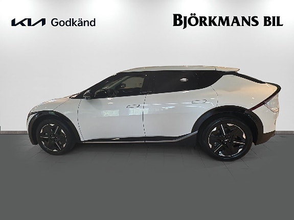 Kia EV6 4 of 15