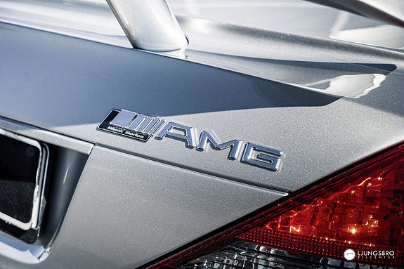 Mercedes-Benz SL65 3 of 22