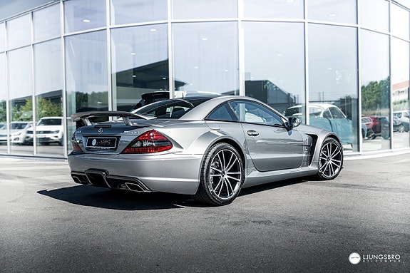 Mercedes-Benz SL65 2 of 22