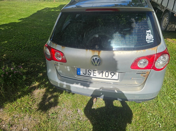 Volkswagen Passat 4 of 5
