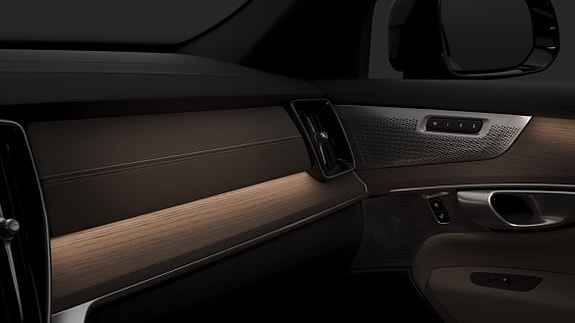 Volvo XC90 28 of 30