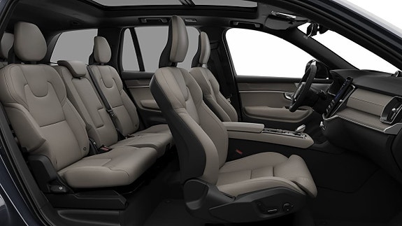 Volvo XC90 24 of 30