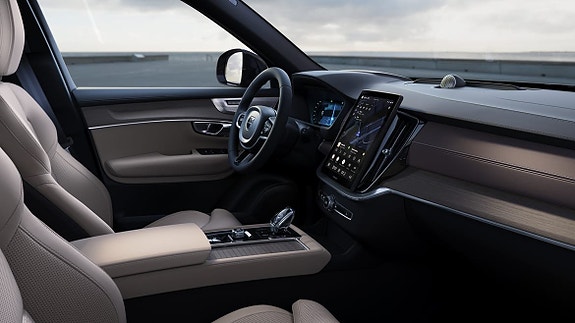 Volvo XC90 25 of 30