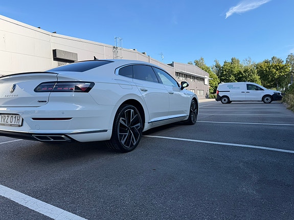 Volkswagen Arteon 4 of 5