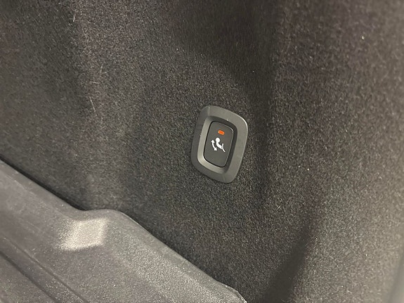 Volvo XC60 15 of 15