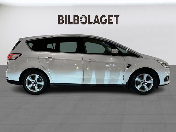 Ford S-MAX 17 of 17