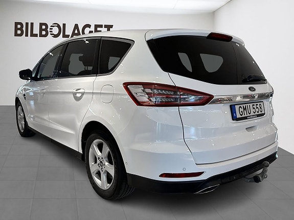 Ford S-MAX 3 of 5