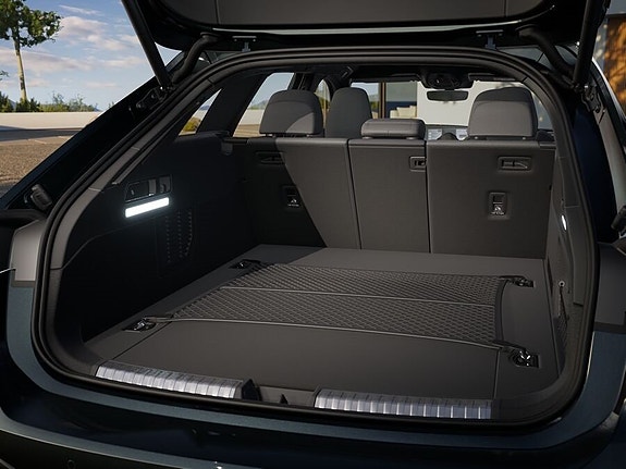 Audi A6 8 of 11