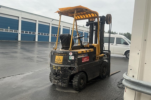 Komatsu FB20 Truck 7 of 23