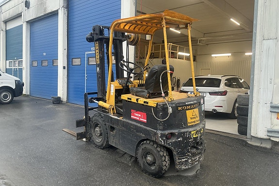 Komatsu FB20 Truck 5 of 23