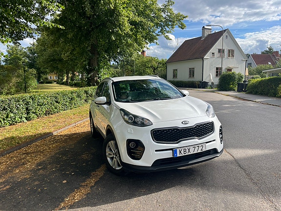 Kia Sportage 2 of 17