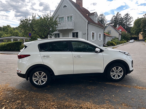 Kia Sportage 8 of 17