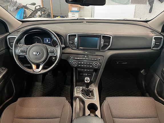 Kia Sportage 9 of 17