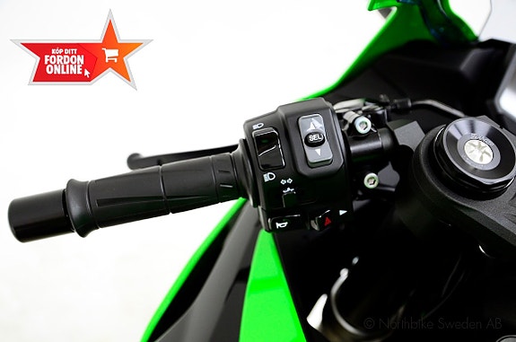 Kawasaki ZX-6R 8 of 11