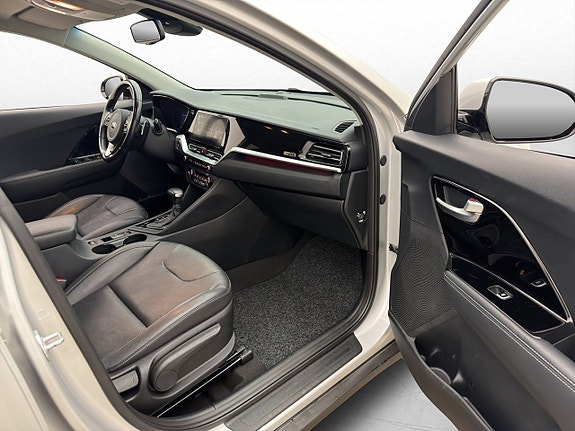 Kia Niro 27 of 30