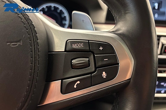 BMW 530i 16 of 23