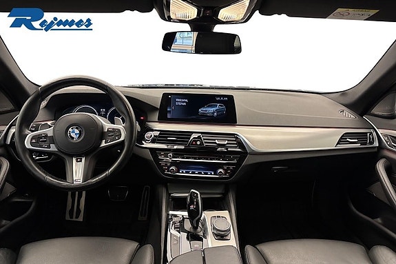 BMW 530i 8 of 23