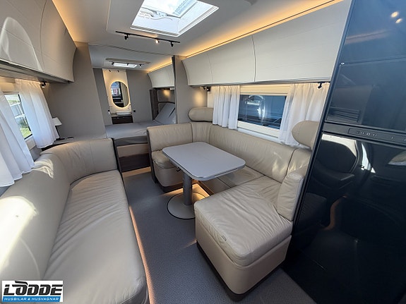 Adria ALPINA 663 HT 6 of 14