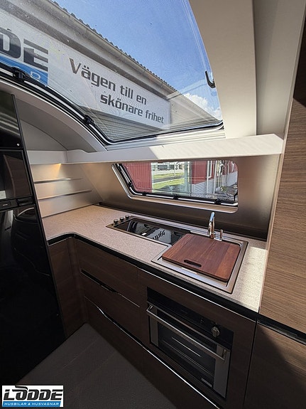 Adria ALPINA 663 HT 5 of 14