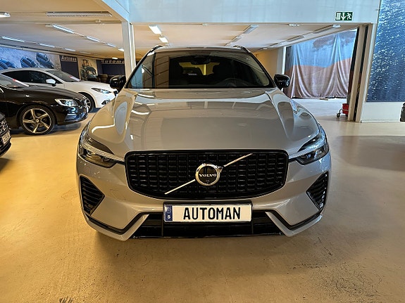 Volvo XC60 2 of 18