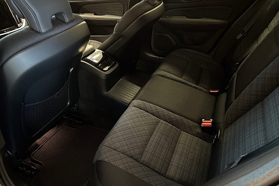 Volvo V60 12 of 21