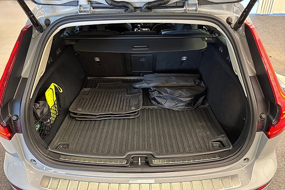 Volvo V60 13 of 21