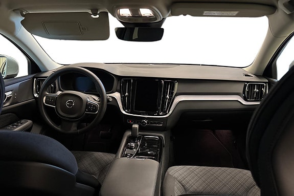 Volvo V60 9 of 21