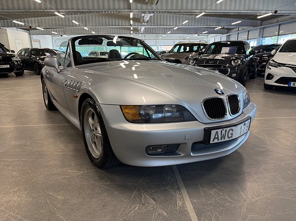 BMW Z3 2 of 10