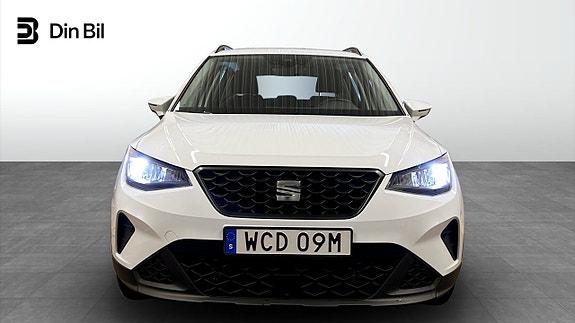Seat Arona 4 of 18