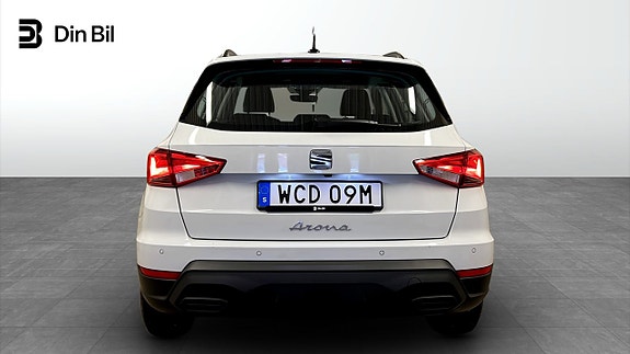 Seat Arona 5 of 18