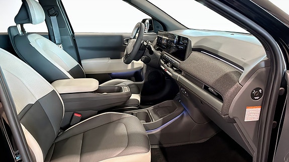 Kia EV3 3 of 5