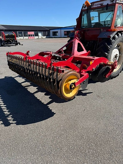 Väderstad CR300 Med nya slitdelar 2 of 8