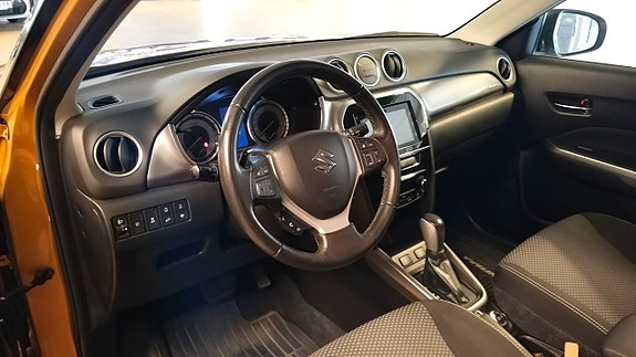 Suzuki Vitara 7 of 9