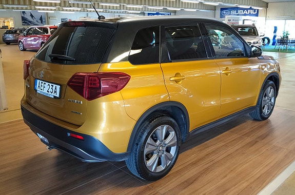 Suzuki Vitara 4 of 9