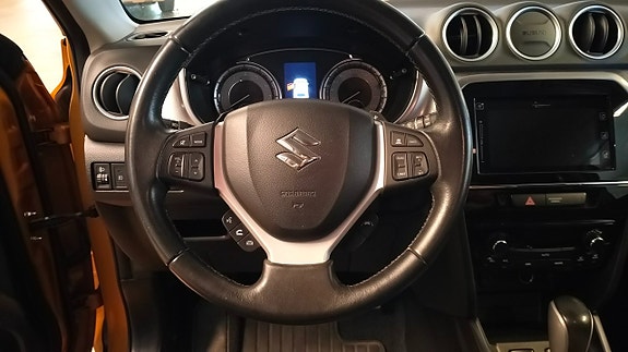 Suzuki Vitara 8 of 9