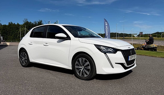 Peugeot 208 5 of 5
