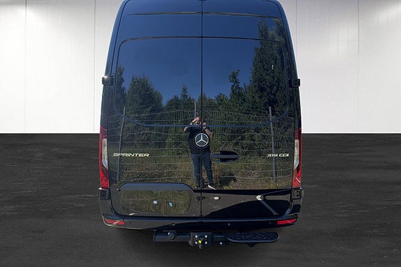 Mercedes-Benz Sprinter 319 13 of 14