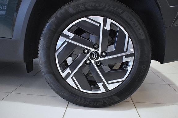 Hyundai Tucson 19 of 19